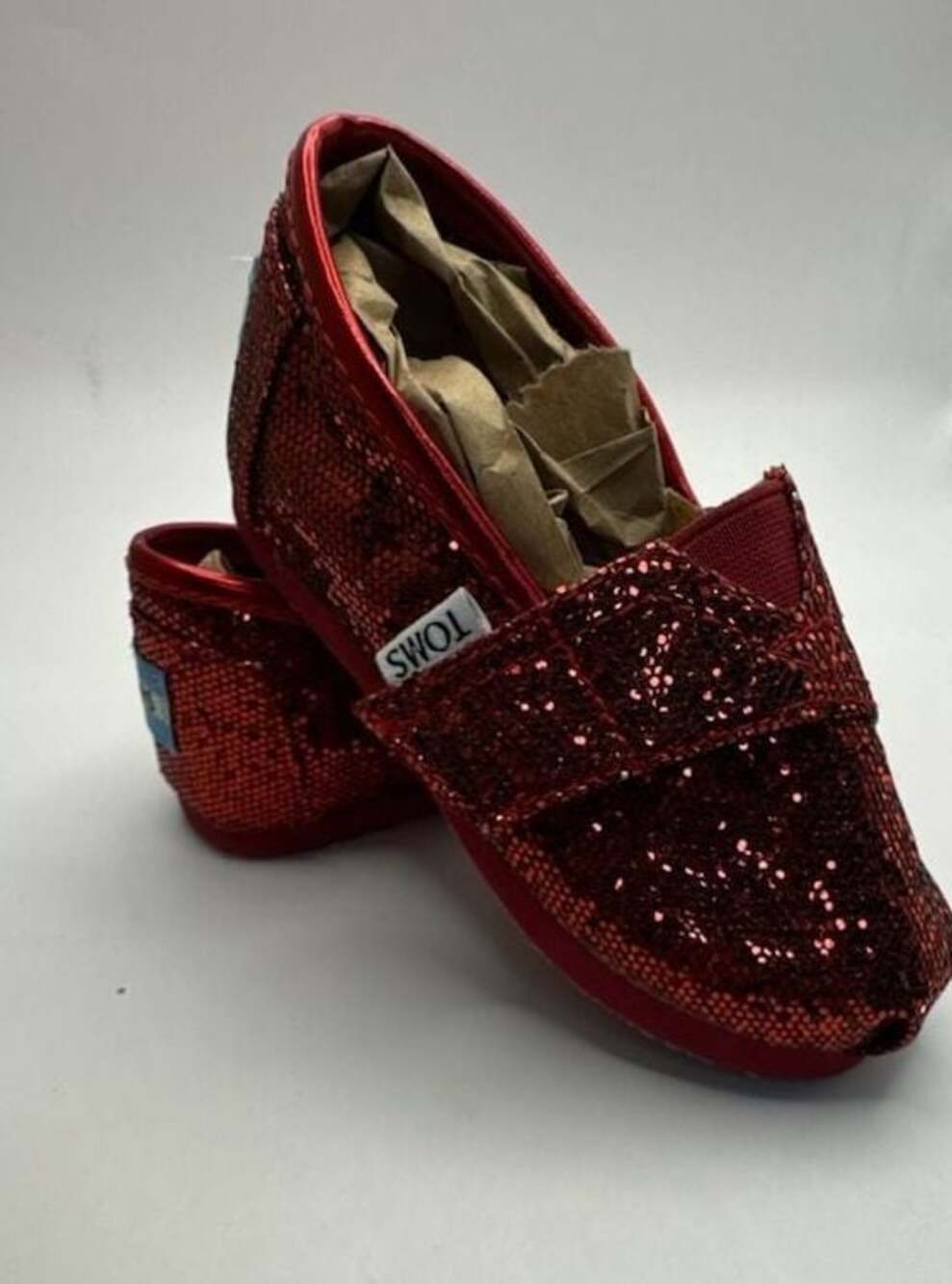 NWOT (T6) TOMS Toddler Red Glitter Classics Slip-On Shoes toddler size 6